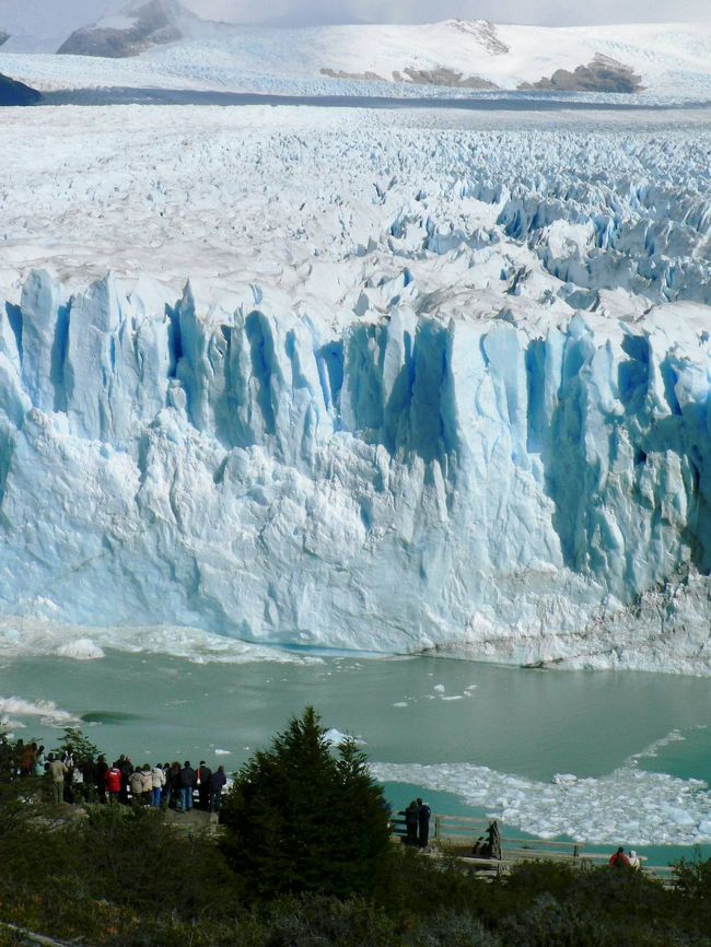 大規模な崩落直後の様子。