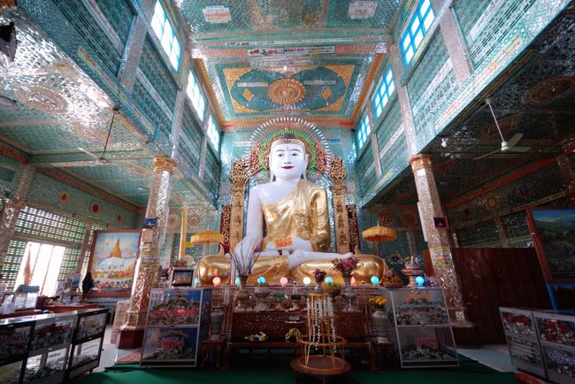 頂上にあるサンウーポンニャーシンパゴダ。１３世紀建造