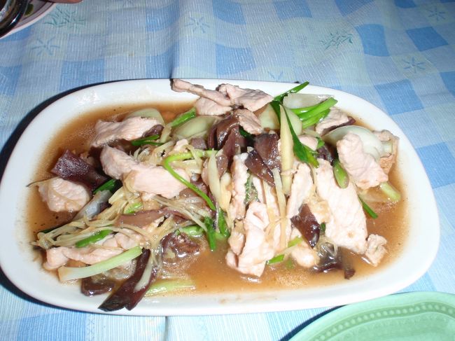 ムーパッキン（豚肉のしょうが炒め）