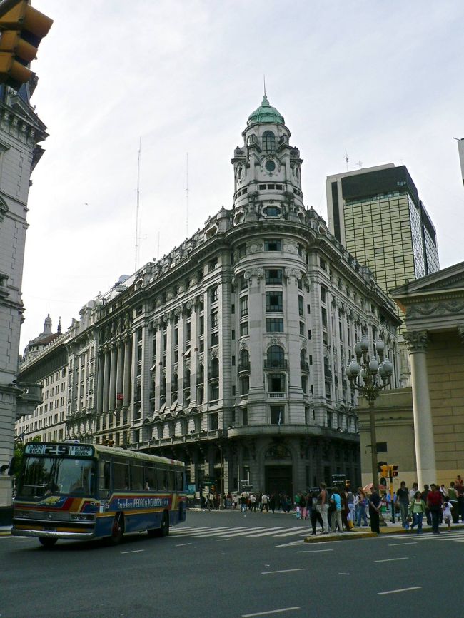 大聖堂周辺の建物。