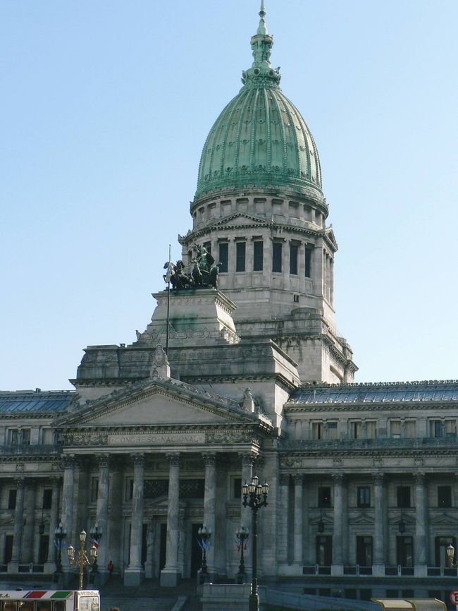 国会議事堂。<br /><br /><br />