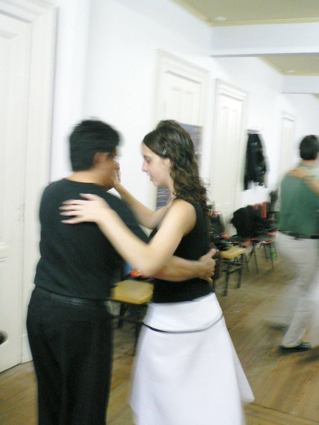 タンゴ博物館でレッスンを受ける人達。<br /><br /><br />