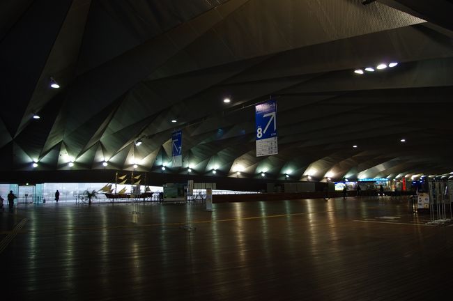 フェリーターミナル