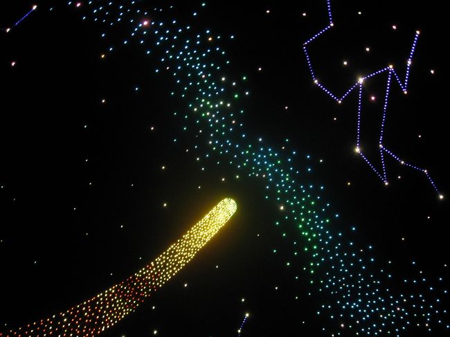 これはエレベーターの天井<br />とってもキレイ