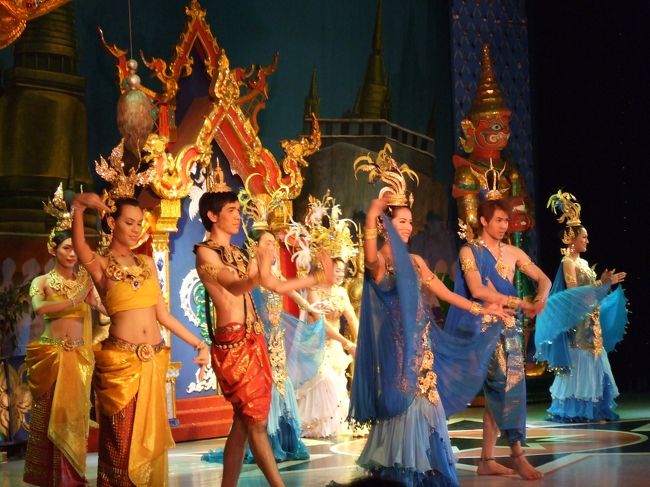 ニュハーフショウもそれなりに楽しめます。