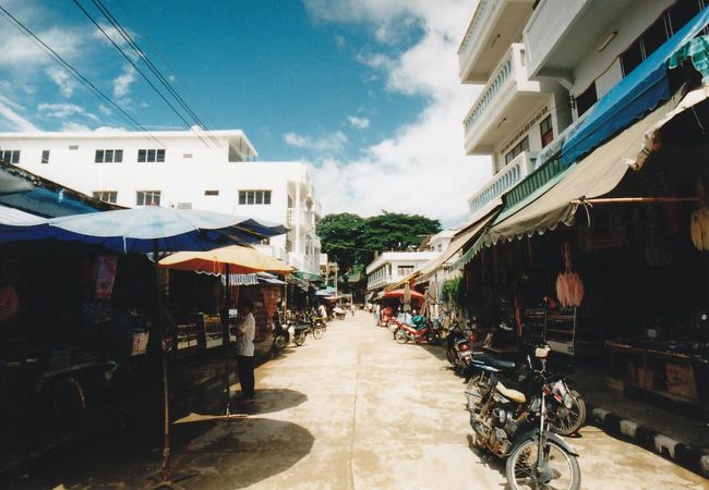 タチレクは小さな町でした。<br />