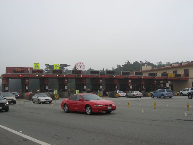 これは車で来た人の入場口でしょうか？