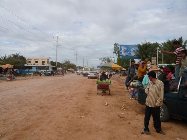 『ダンシングロード』<br /><br />ここで見る景色は刺激的です。