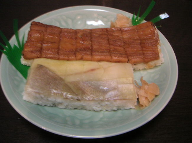 穴子寿司と小鯛寿司♪<br /><br />ぜひ、１度食べてみてくださ〜い。<br />もう、言うことないくらい美味しいです!!