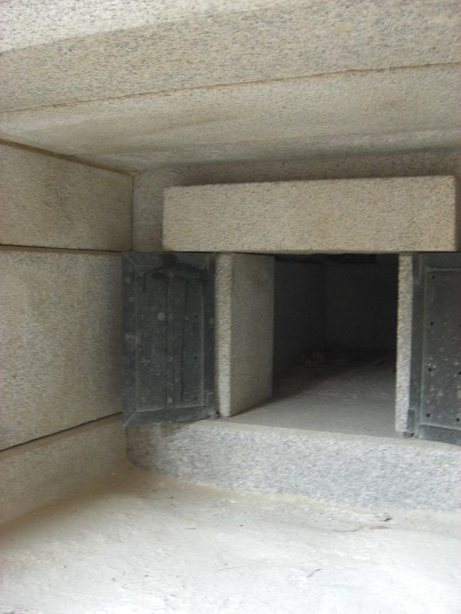 何故か穴があいているんです！！！！　<br />説明聞いたけど忘れてしまいました・・・<br />