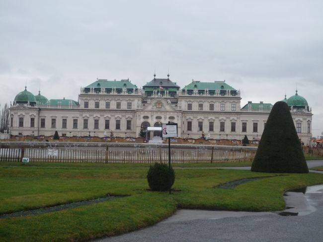 ベルベデーレ宮殿　上宮