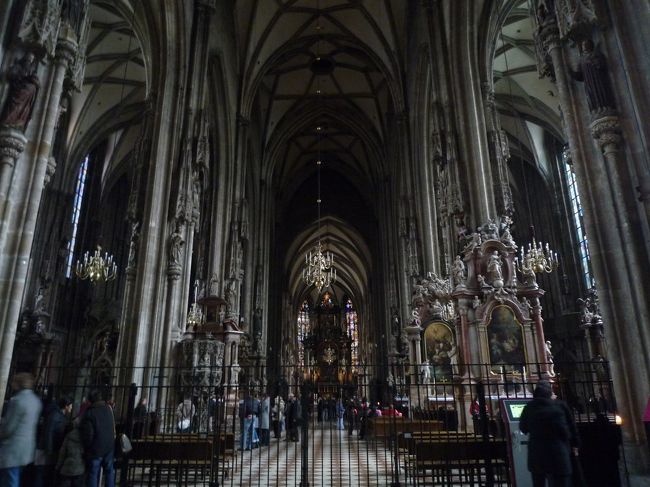 シュテファン寺院<br /><br />大聖堂