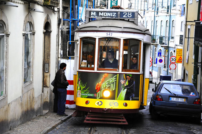 最徐行でのすれ違いと「難所」です。
