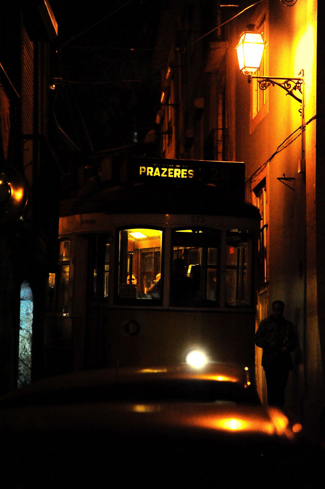 何回も下見や予備撮りをした割には、<br />撮影は思ったようにいかなかったけれど、<br />それでも今夜は気持ちよく眠りにつけそうです。