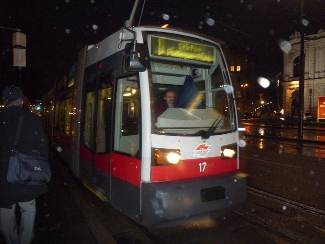 トラムでホテルに帰ります♪