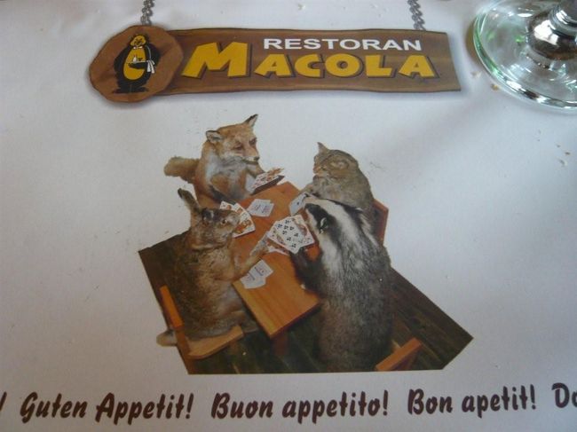 ランチョマットにも写真が印刷されています。