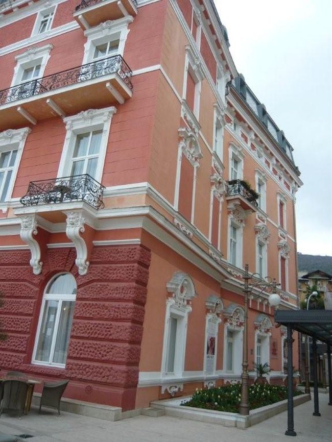 オパティアの街は　建物がウィーンのイメージ。<br />