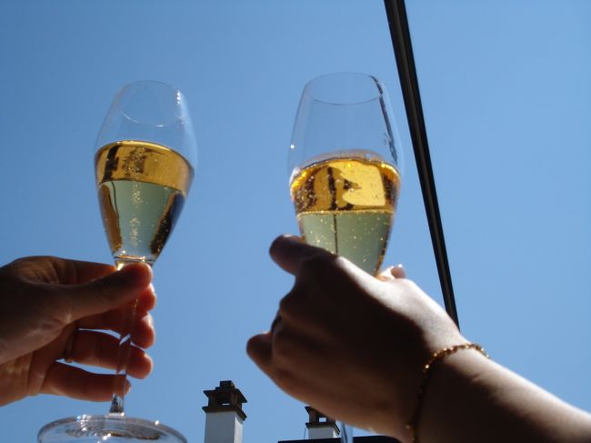 みんなで乾杯〜