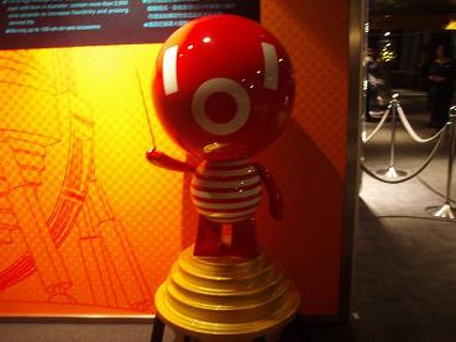 マスコットキャラクターDAMPER BABY発見！<br />日本のサンリオとのコラボで生み出されたそうですよ。