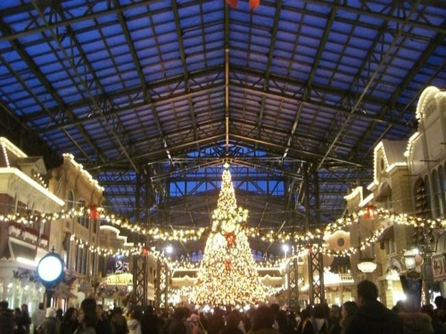 08 ディズニーランド クリスマスファンタジー 東京ディズニーリゾート 千葉県 の旅行記 ブログ By しょこくまさん フォートラベル
