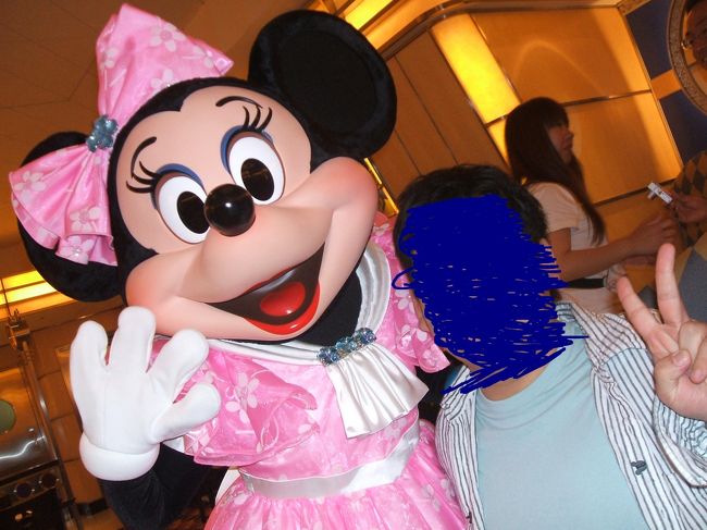 お次は、ミニーをパチリ♪