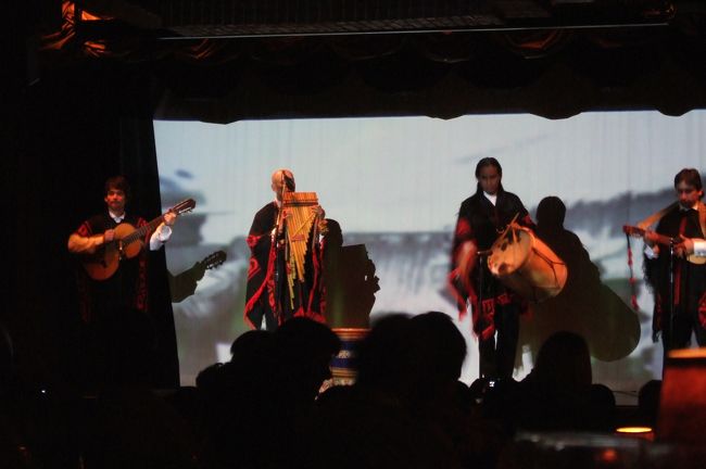 タンゴばかりでなく、「コンドルは飛んでゆく」などの演奏もありました。