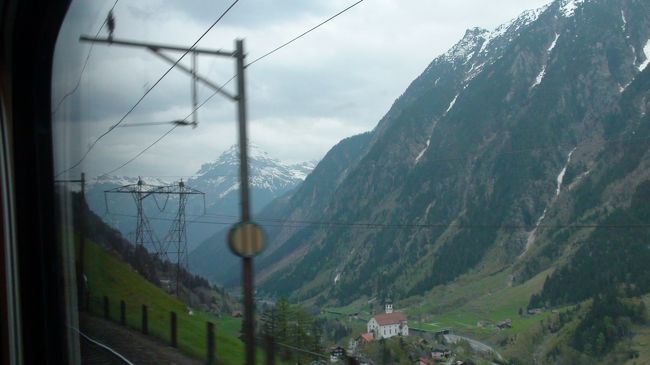 4月26日オーストリアのインスブルックに向かう。<br />まず、ルガーノからチューリッヒへ