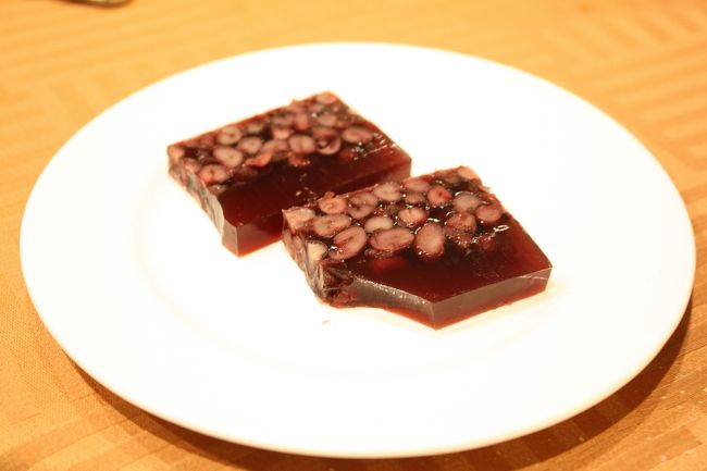 ←これデザート。食べかけで申し訳ないです。<br />これはイマイチだったかな。<br /><br />全体的には美味しかったな。