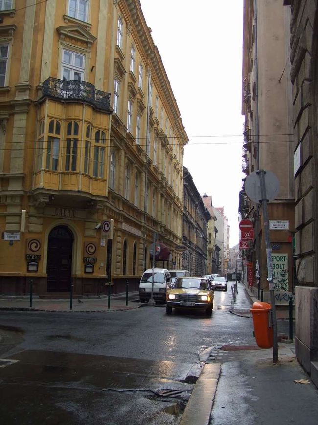 翌日は雨が降ったので何もせず…