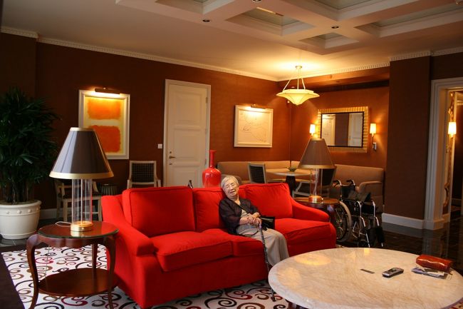 ウィンマカオのお部屋。１８０平米あるので、広すぎて移動に疲れました。。。