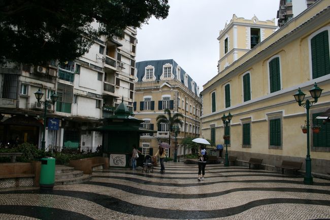 石畳が綺麗ですね。