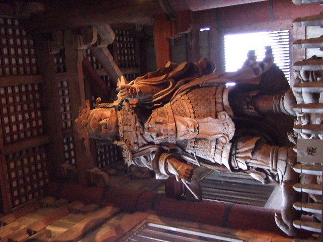 大仏さん以外のお方もやっぱりでかい！