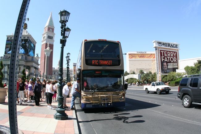 Deuce大活躍です。<br /><br />あっ、ポイントを。<br />できるだけ、移動はDeuceを使った方が良いでしょう。<br />たとえ履きなれた靴でも<br />長距離歩くことになりますので……。<br /><br />実際、足に豆できてしまいました（涙）。<br />