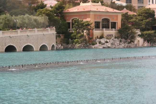 そして、さらに長めのノズルが出てきましたら、<br />始まる合図です。<br /><br />1分以内に開始されますよ。<br /><br /><br />覚えておくと、便利だと思います。