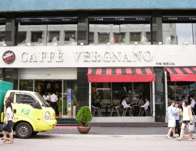 食後はカフェで休憩･･･