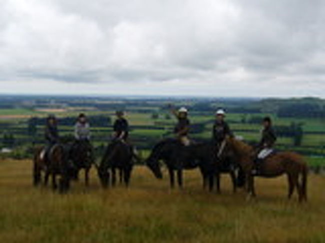 ファームステイで　トレッキングに出かけました。<br />毎日トレッキング＆レッスンで一日が暮れていきます・・・宿泊と食事も付いて　とても楽しいステイでした。