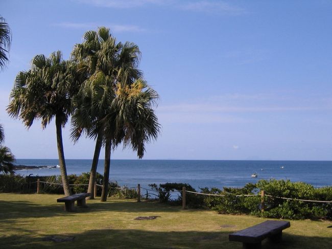 今日の天気予報は曇りのち雨（；_；）<br /><br />明日も雨（；Ｏ；）<br /><br />この青空は、天から束の間の贈り物なのだ<br /><br />