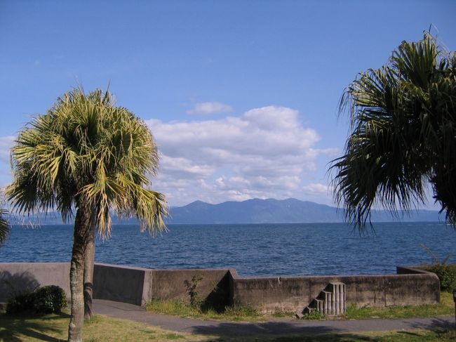 休暇村の庭からの大隈半島<br /><br />ええね。