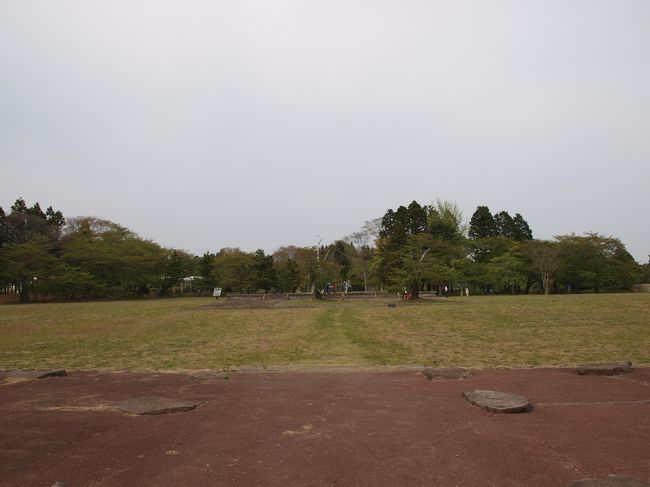 【政庁南大門跡】