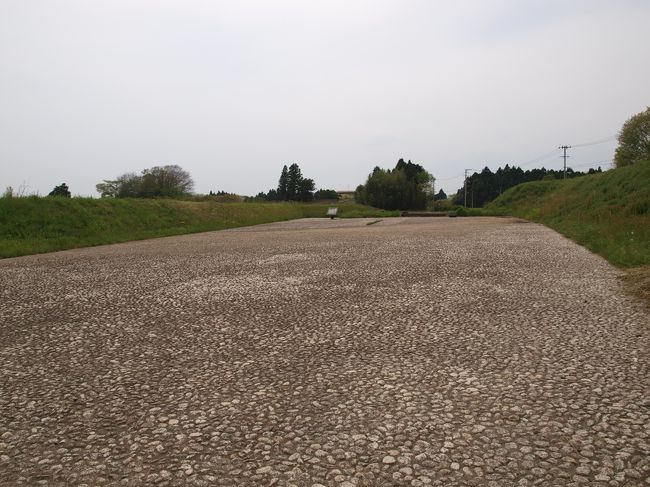 【外郭東門跡】