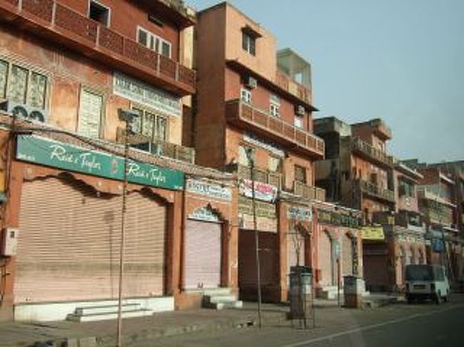 ジャイプールのピンクの町並み