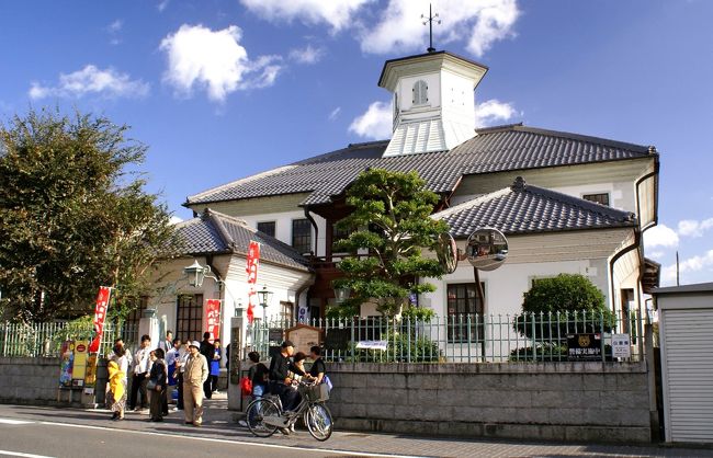 ➛現在は観光案内所が設けられ観光情報の提供や、お土産や特産品も展示販売されています。また、２階フリースペースでは、市民ギャラリーとして各種催しが開催されています。<br />➛白雲館<br />http://bit.ly/a9dJqy