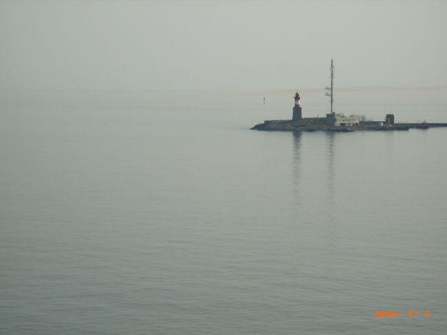 何か見えてきた。