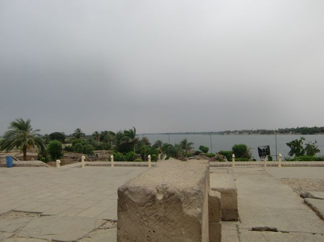 近くにナイル川あるんだから、ナイルメーターいらない気もしないではない。<br /><br />なんてひねくれつつ。。。