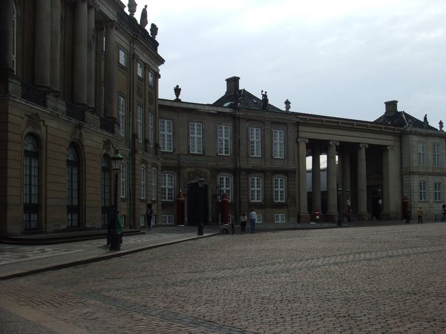 宮殿にしては地味なイメージで、好感度高っ。<br />