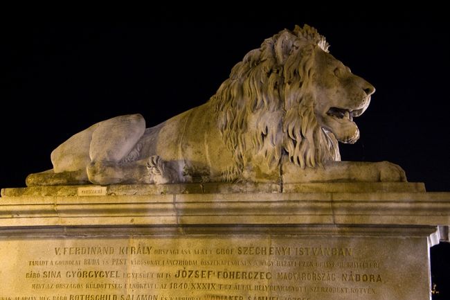 ライオンはこの街のシンボルなのかな？