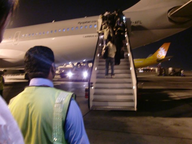 さて、ドーハ発大阪行きに乗っていよいよ日本に帰国です。<br /><br />おしまい<br />fin...