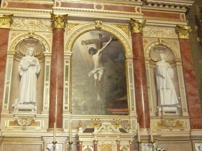 　しかし、絵はどシリアス。