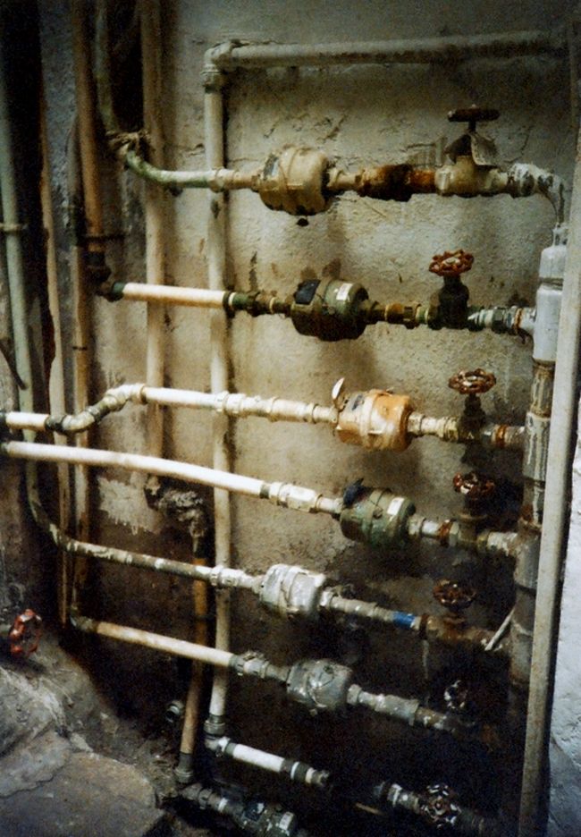 上環にて<br /><br />＜LOMO　LC-A＞<br />フィルム:AGFAビスタ400