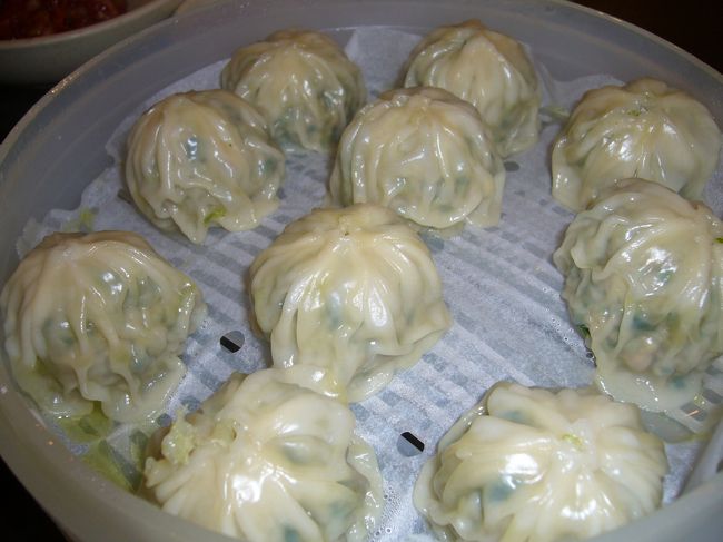 マンドゥ　7,000ウォン<br /><br />おいしかった！！！<br /><br />以外に量があったので１つずつで正解でした。